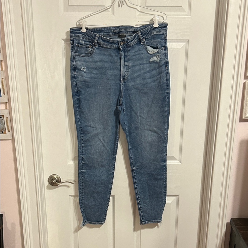 American Eagle Outfitters Light Blue Skinny Jeans
